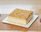 Pine Nut & Light Cream Cake